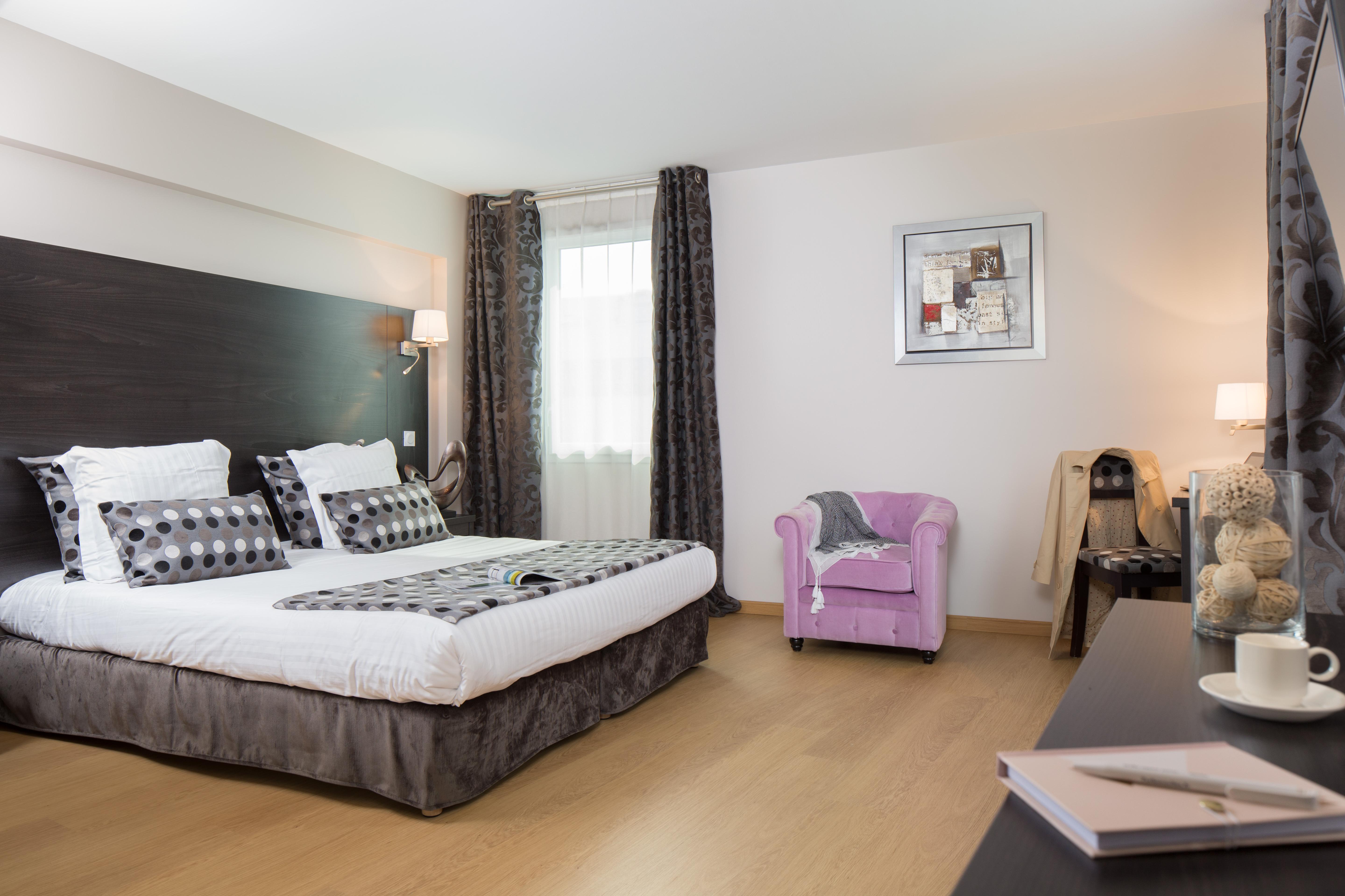 Seven Urban Suites Nantes Centre Экстерьер фото