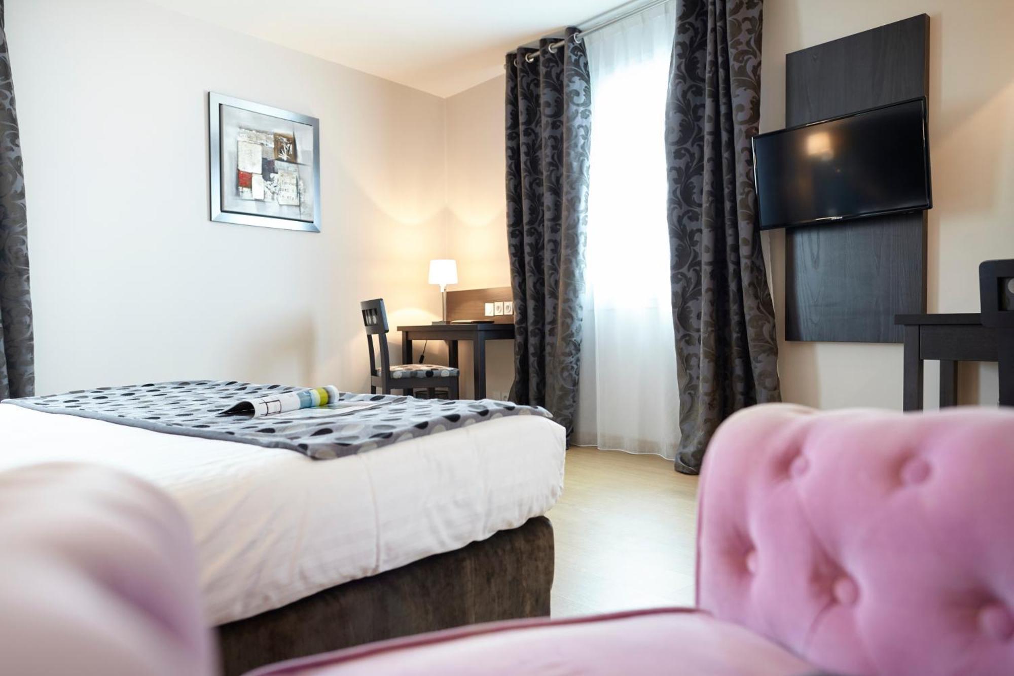 Seven Urban Suites Nantes Centre Экстерьер фото