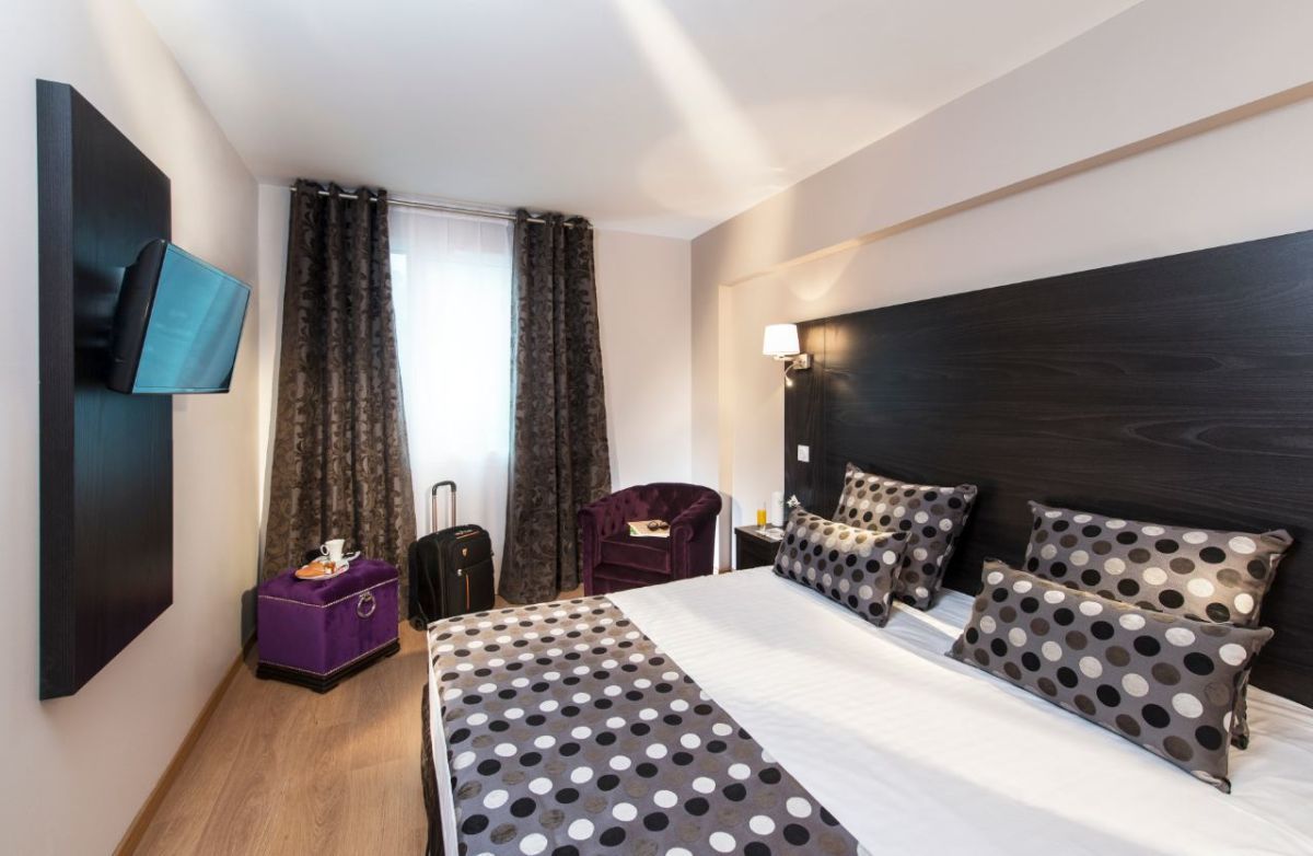 Seven Urban Suites Nantes Centre Экстерьер фото