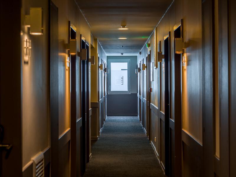 Seven Urban Suites Nantes Centre Экстерьер фото