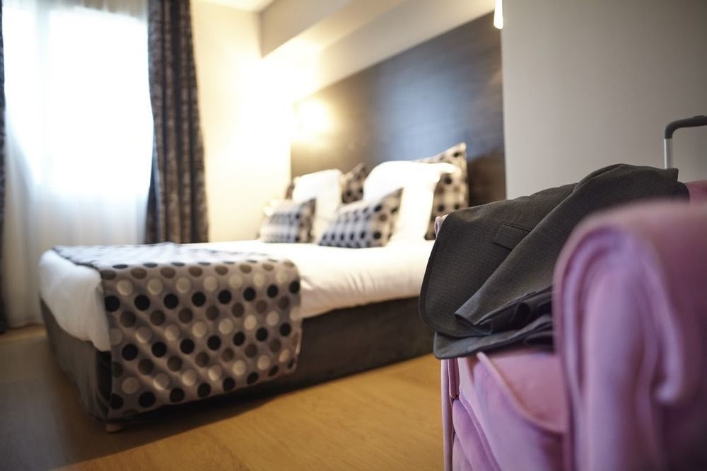 Seven Urban Suites Nantes Centre Экстерьер фото