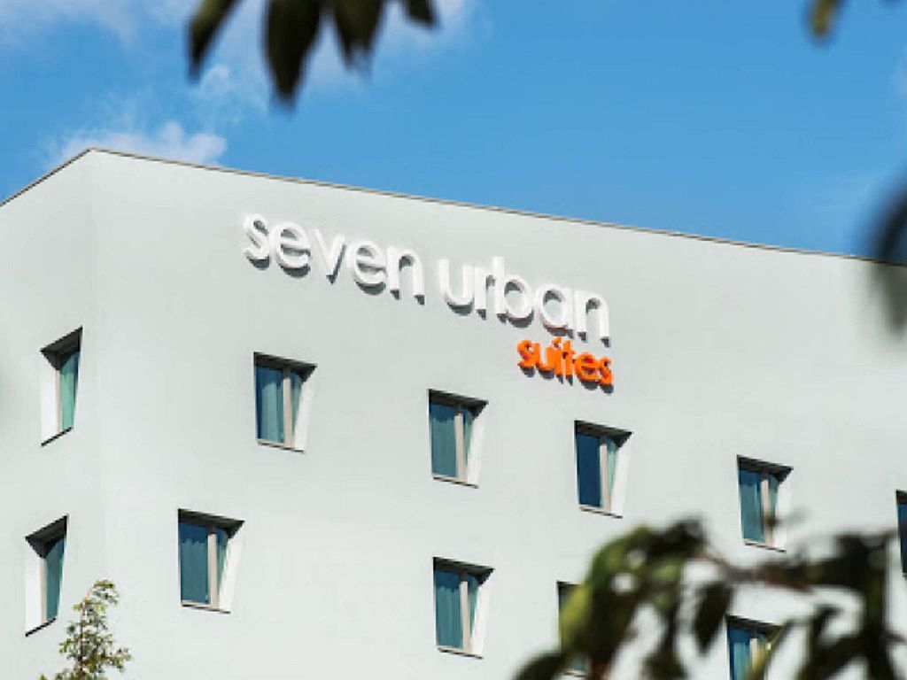 Seven Urban Suites Nantes Centre Экстерьер фото