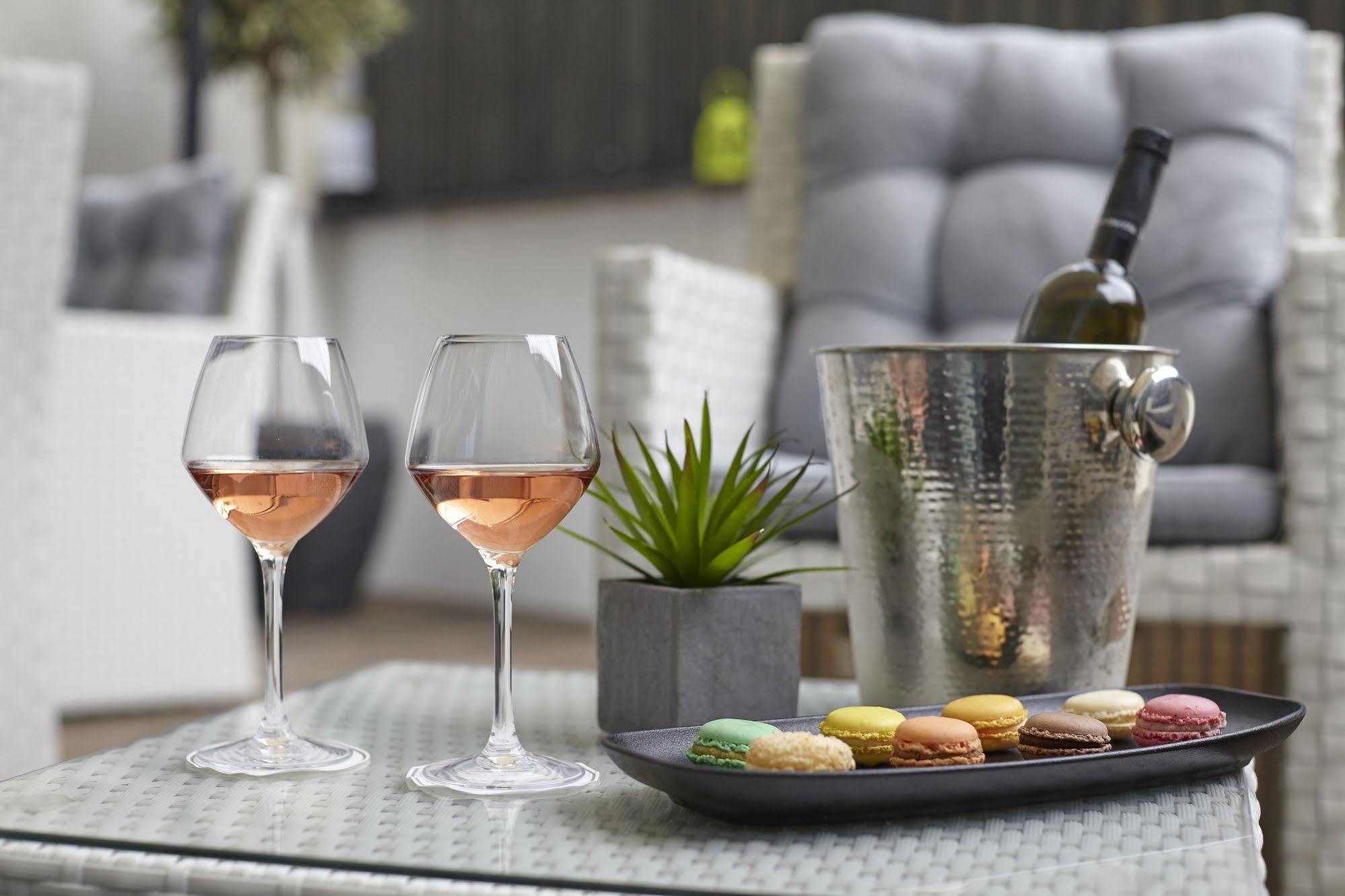 Seven Urban Suites Nantes Centre Экстерьер фото