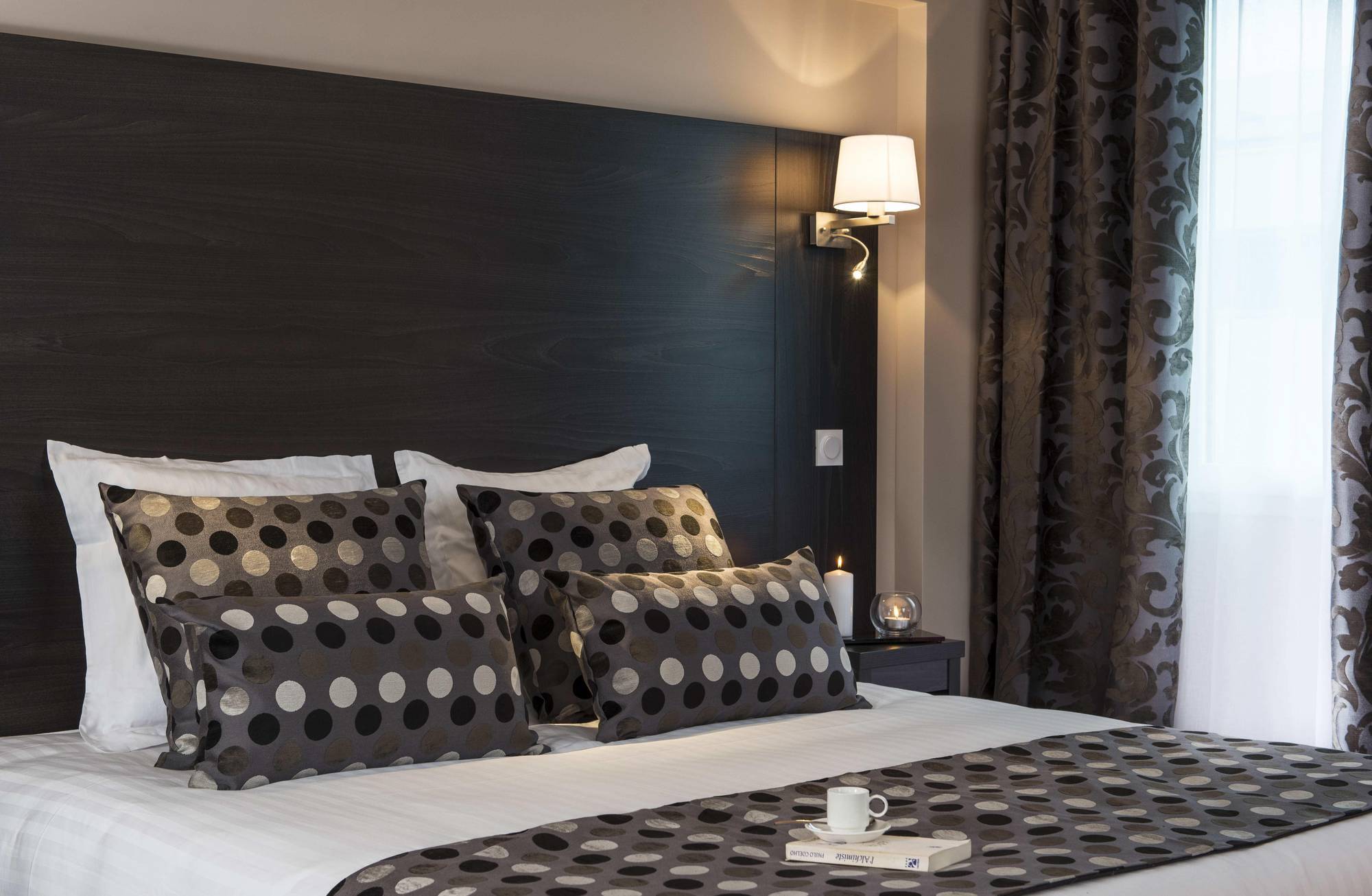 Seven Urban Suites Nantes Centre Экстерьер фото