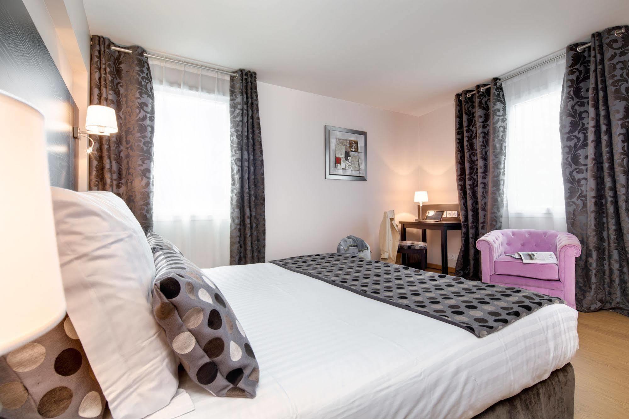 Seven Urban Suites Nantes Centre Экстерьер фото