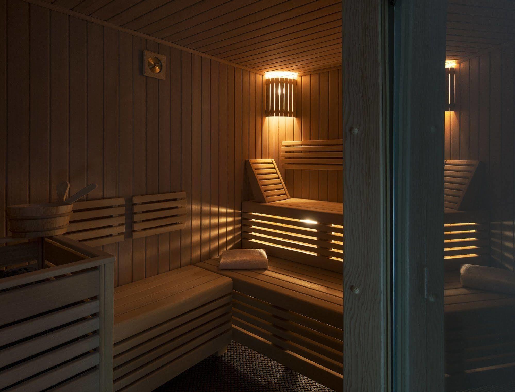 Seven Urban Suites Nantes Centre Экстерьер фото